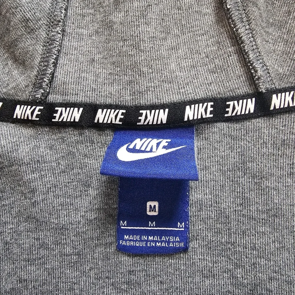Nike Parka Jacket Womens Medium Grey Black Jacket Sportswear Long Active‎ Hoodie